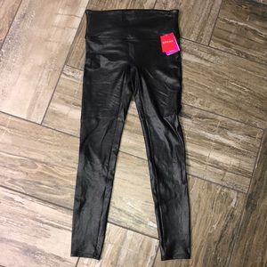Spanx faux leather pebbled leggings